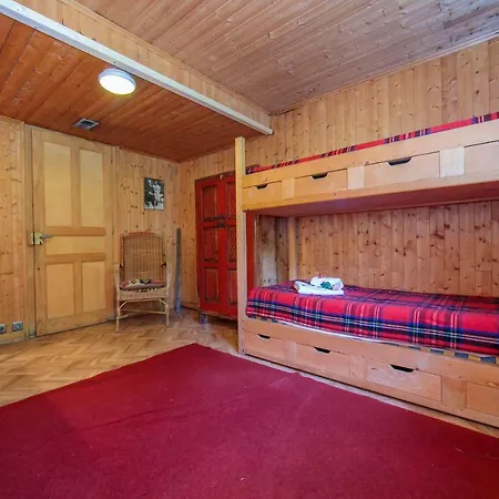 Montroc Chalet Sleeps 6 * Chamonix