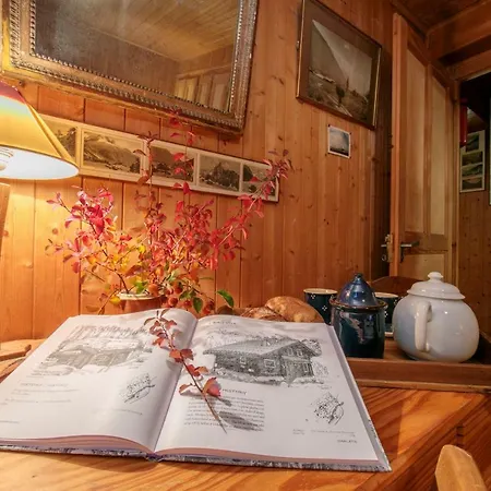 Montroc Chalet Sleeps 6 Chalet Chamonix